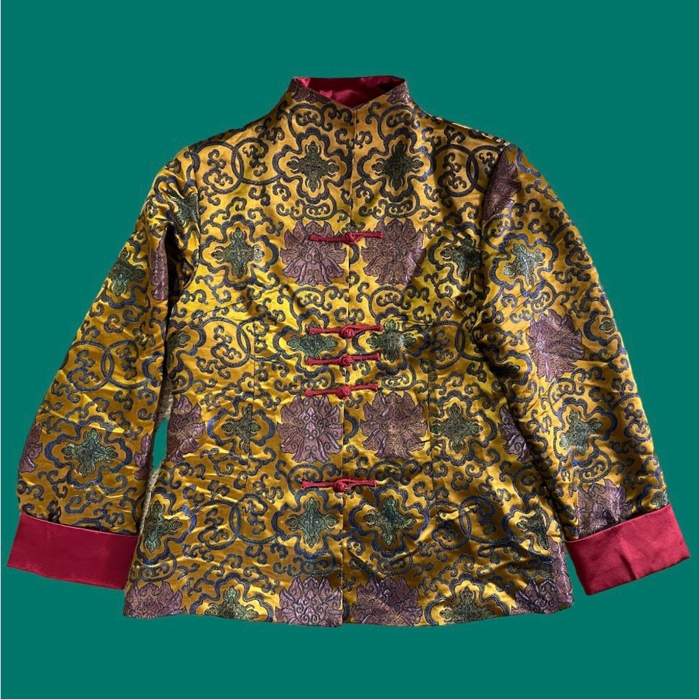 Vintage Brocade Asian Silk Coat ⚜️